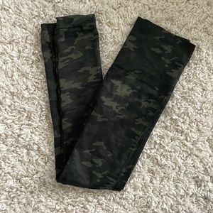 Seamless Spanx Leggings - never worn